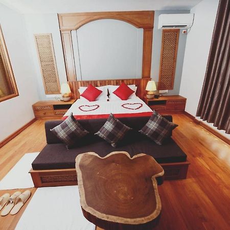 Hotel Thipaw シッポー エクステリア 写真