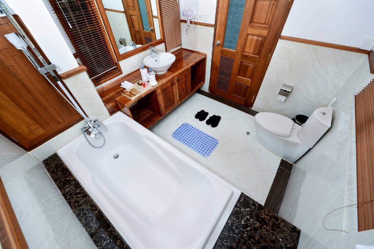 Hotel Thipaw シッポー エクステリア 写真