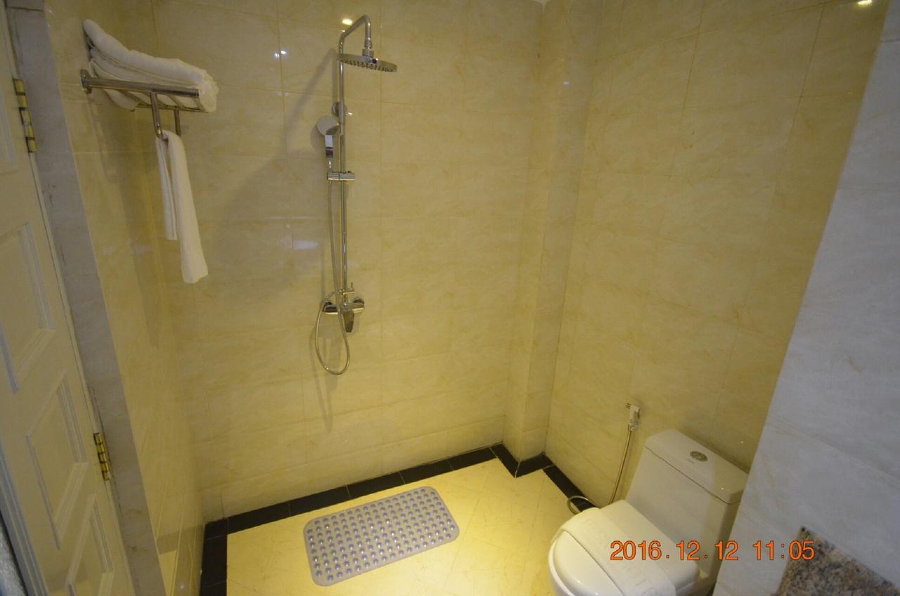 Hotel Thipaw シッポー エクステリア 写真
