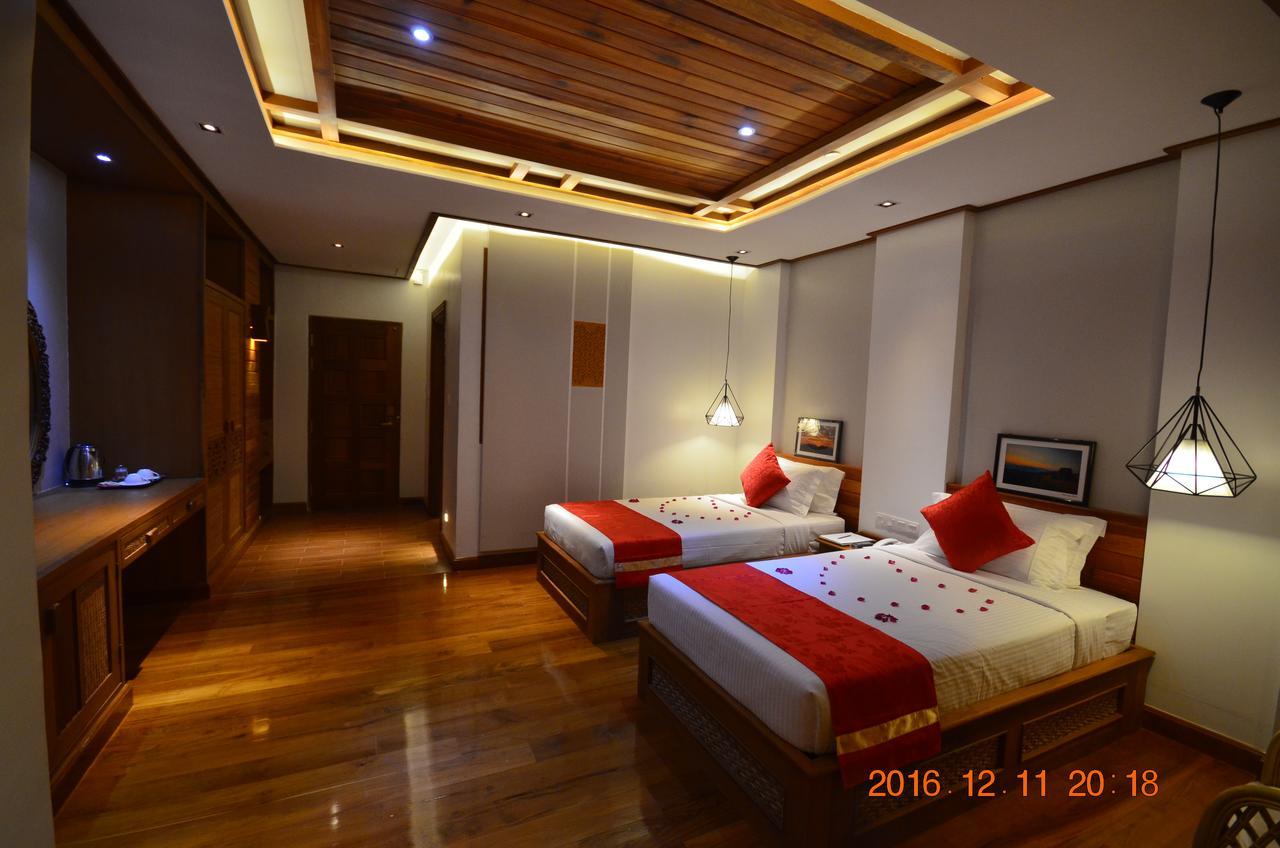 Hotel Thipaw シッポー エクステリア 写真