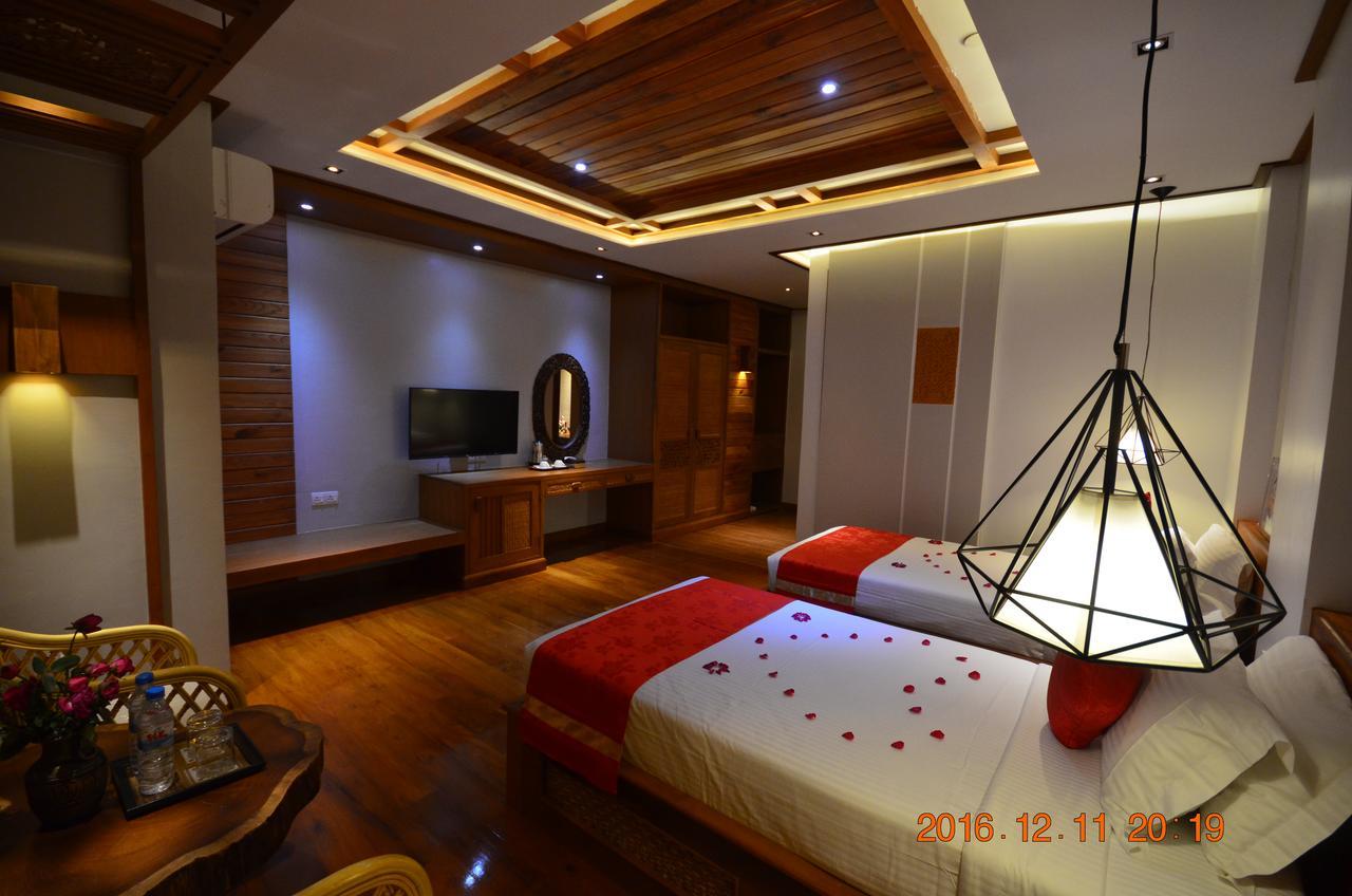 Hotel Thipaw シッポー エクステリア 写真