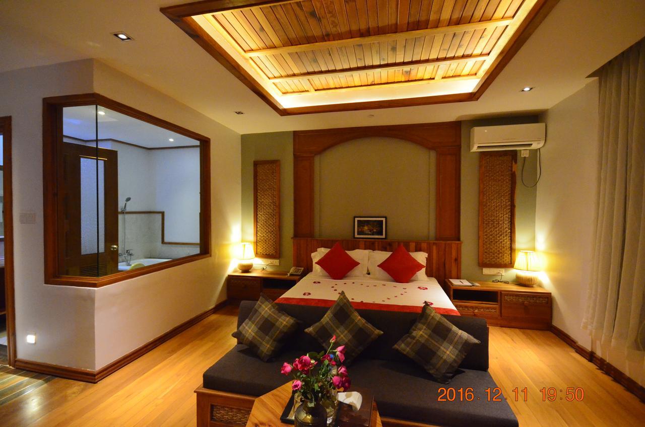 Hotel Thipaw シッポー エクステリア 写真